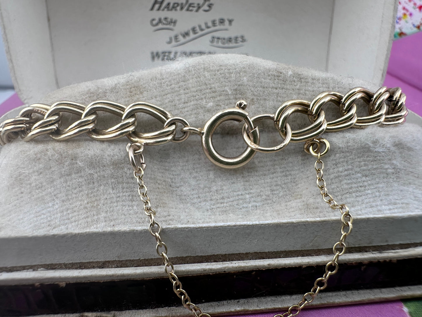 Vintage 9ct Double Curb bracelet with large spring ring