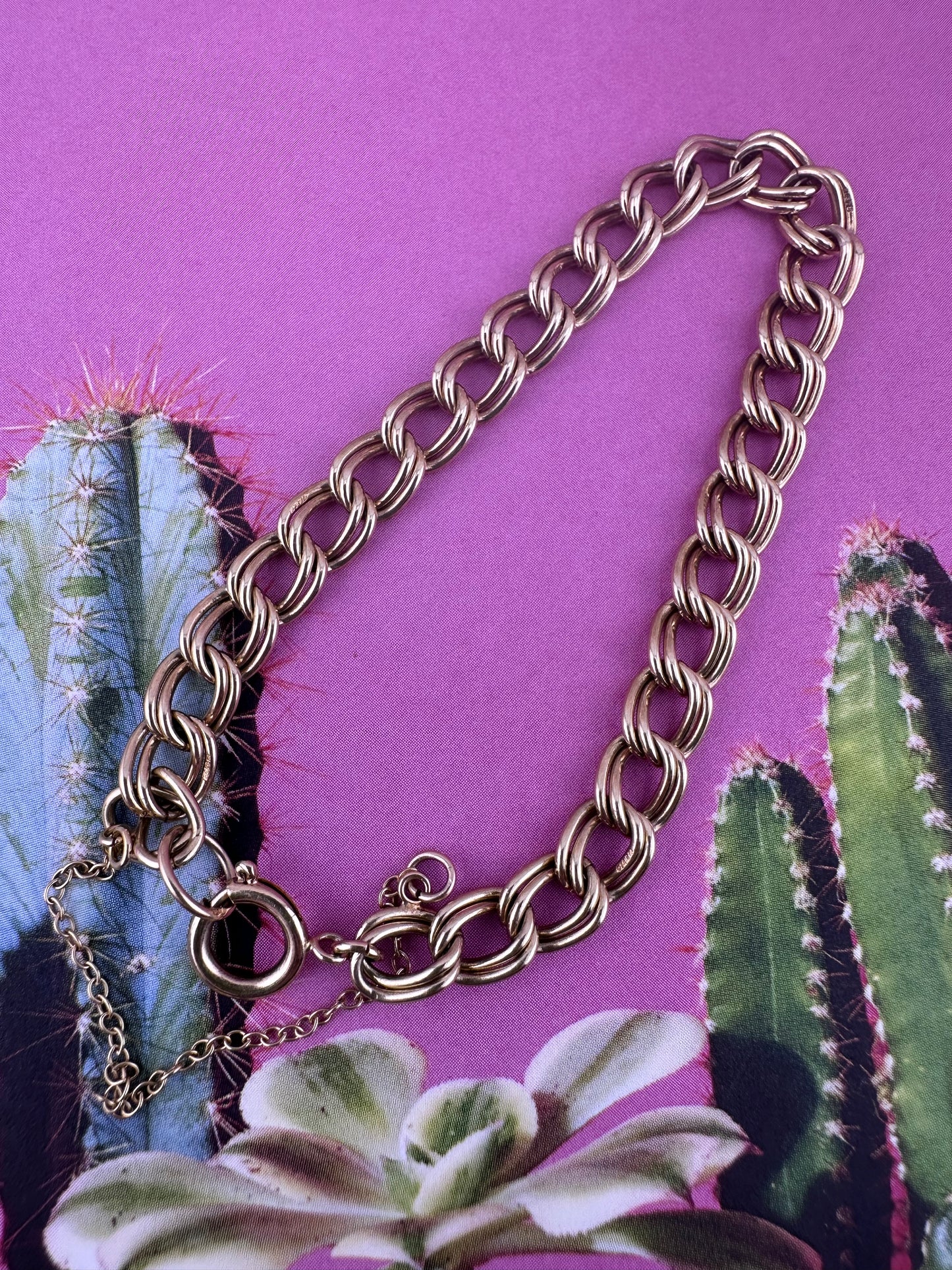 Vintage 9ct Double Curb bracelet with large spring ring