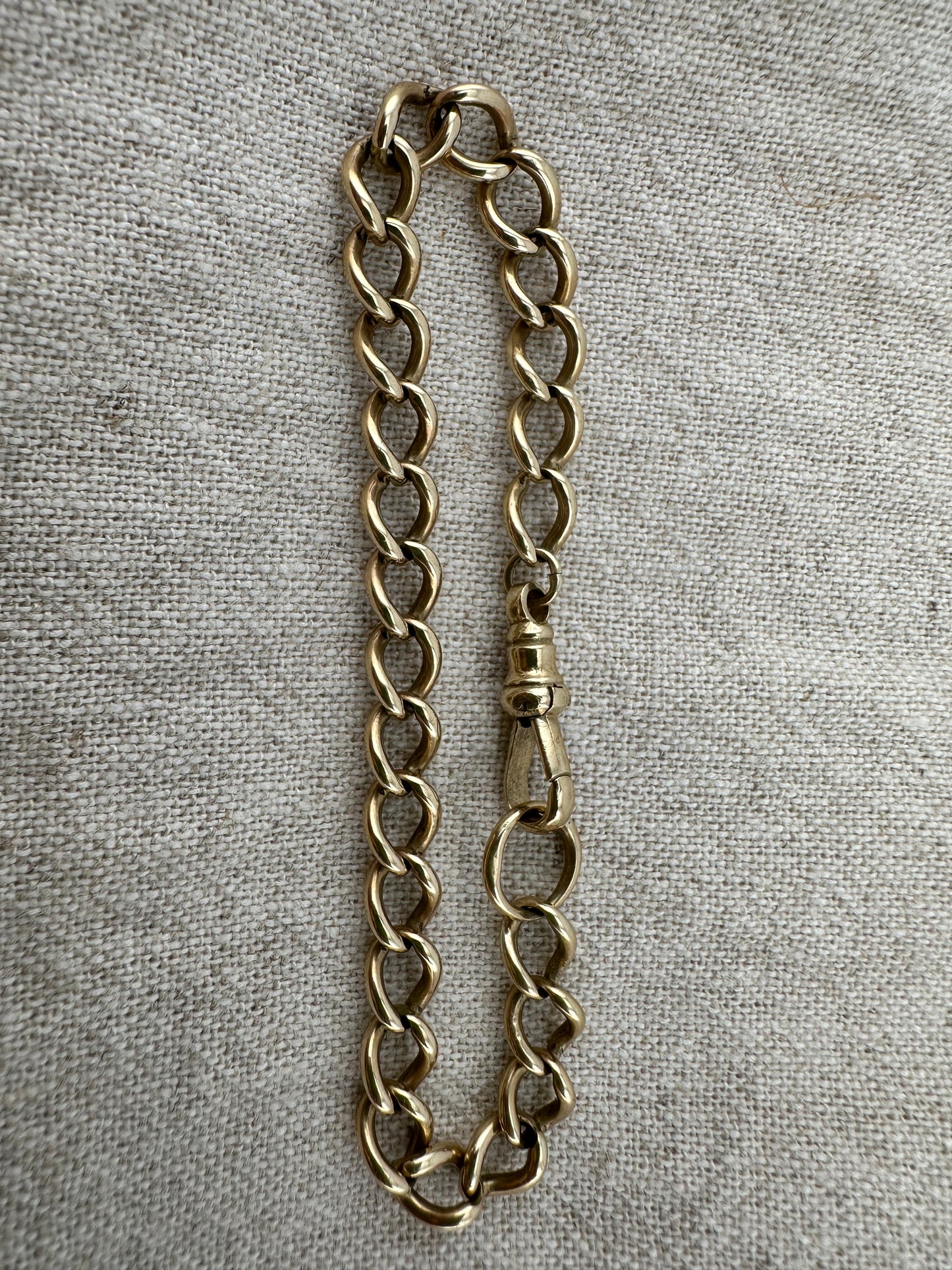 9ct Curb Bracelet with dog clip