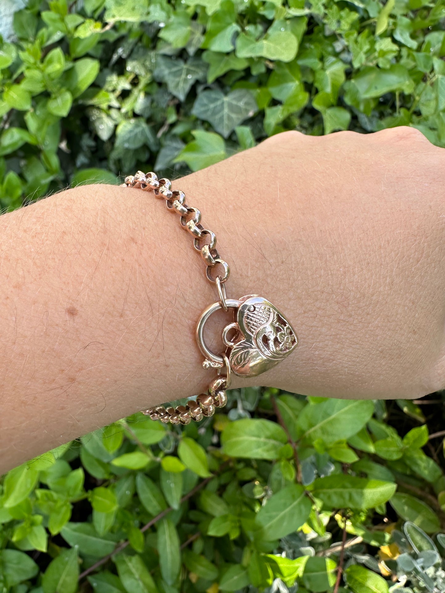 Vintage 9ct Rose Gold Rolo bracelet with heart padlock