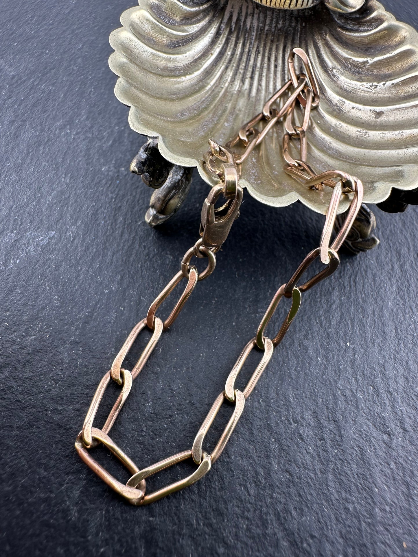 9ct Elongated curb/paperclip bracelet