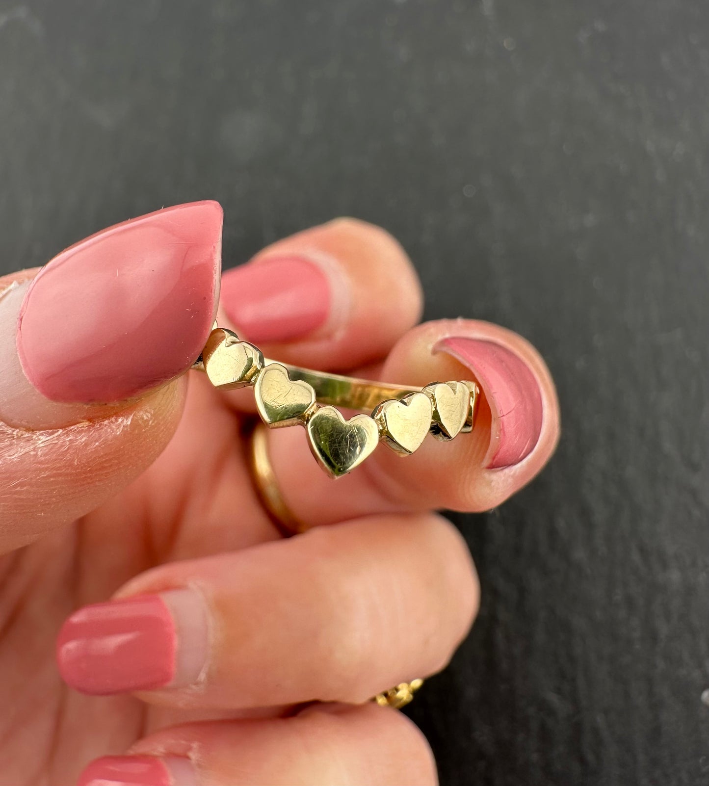 Vintage 9ct Heart Wishbone ring, size K1/2