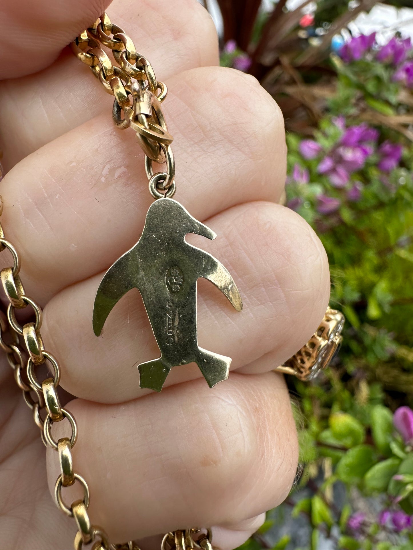 Vintage 9ct Penguin Charm