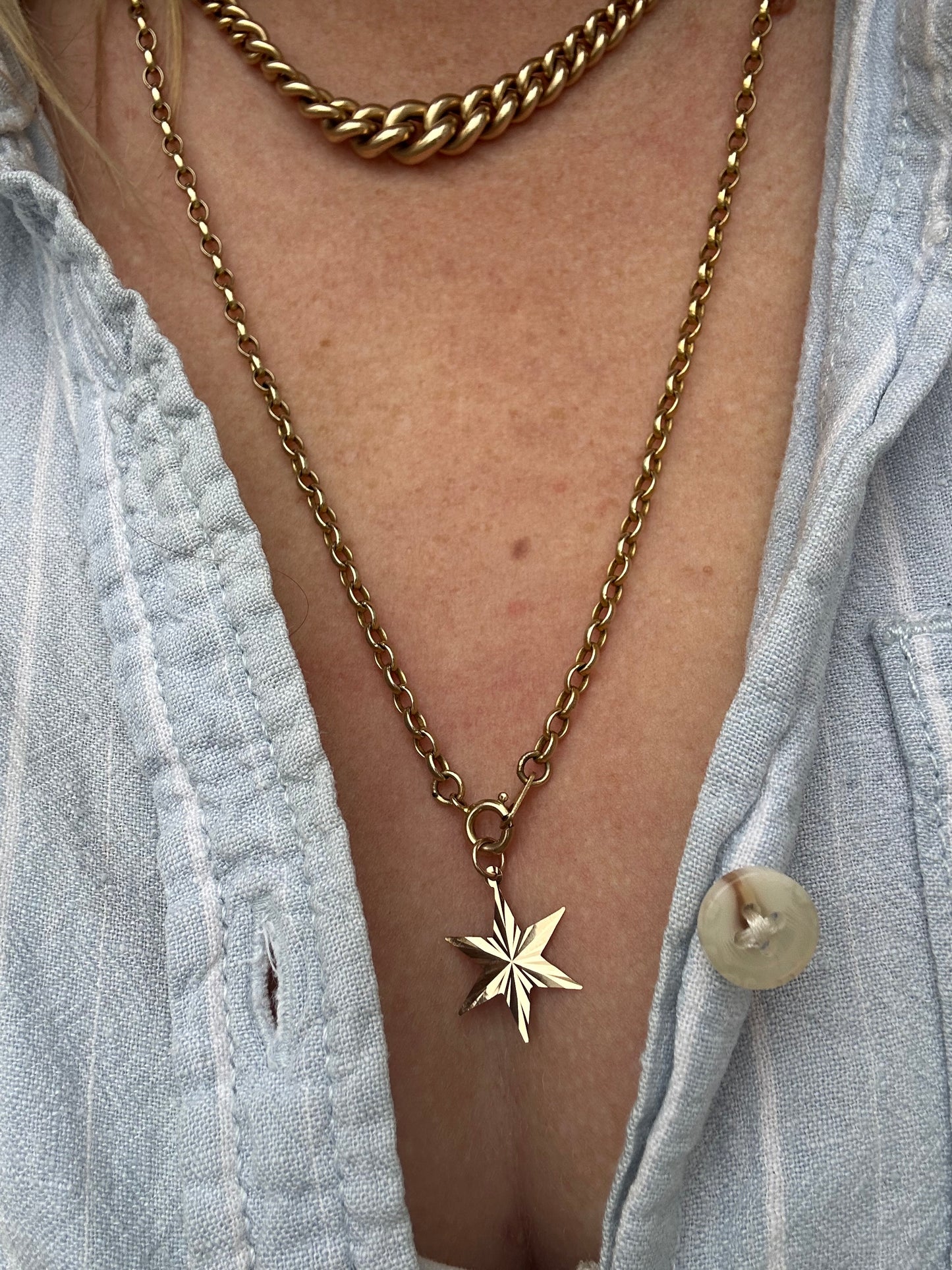 Vintage 9ct Gold Star Charm
