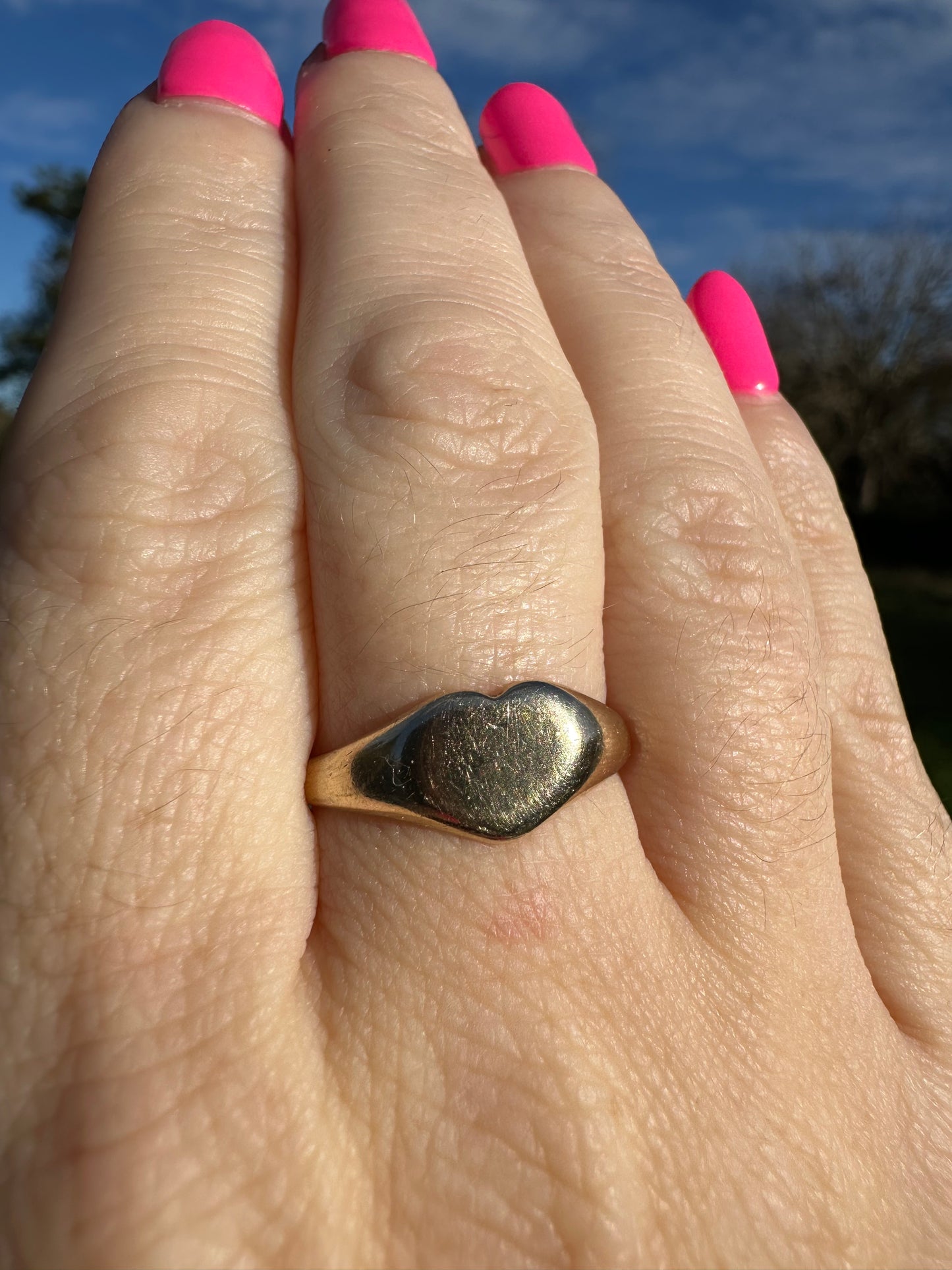 Vintage 9ct Gold Heart Signet