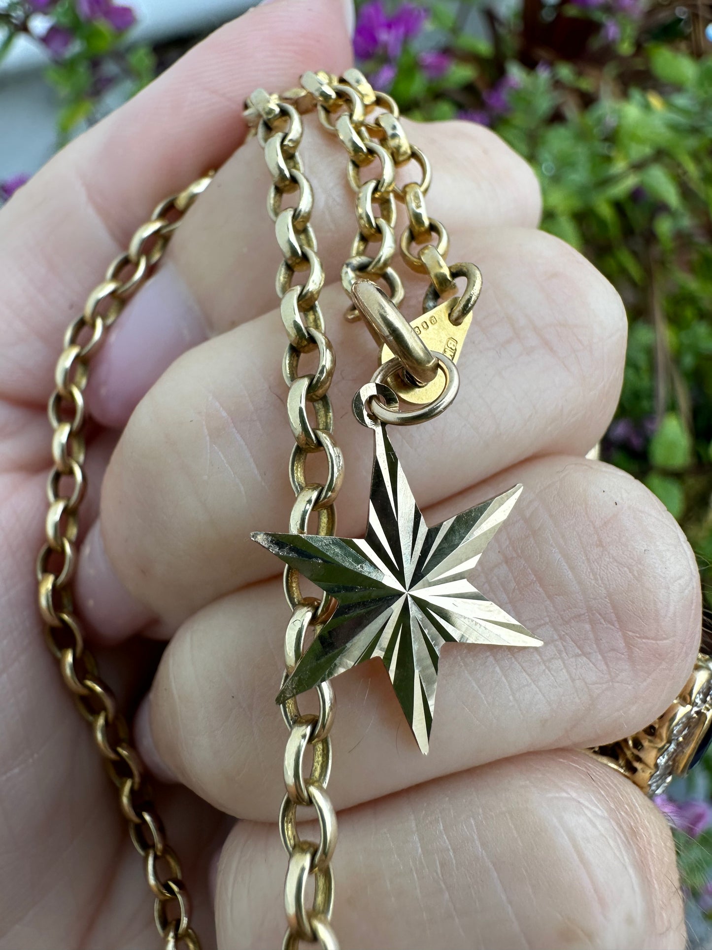 Vintage 9ct Gold Star Charm