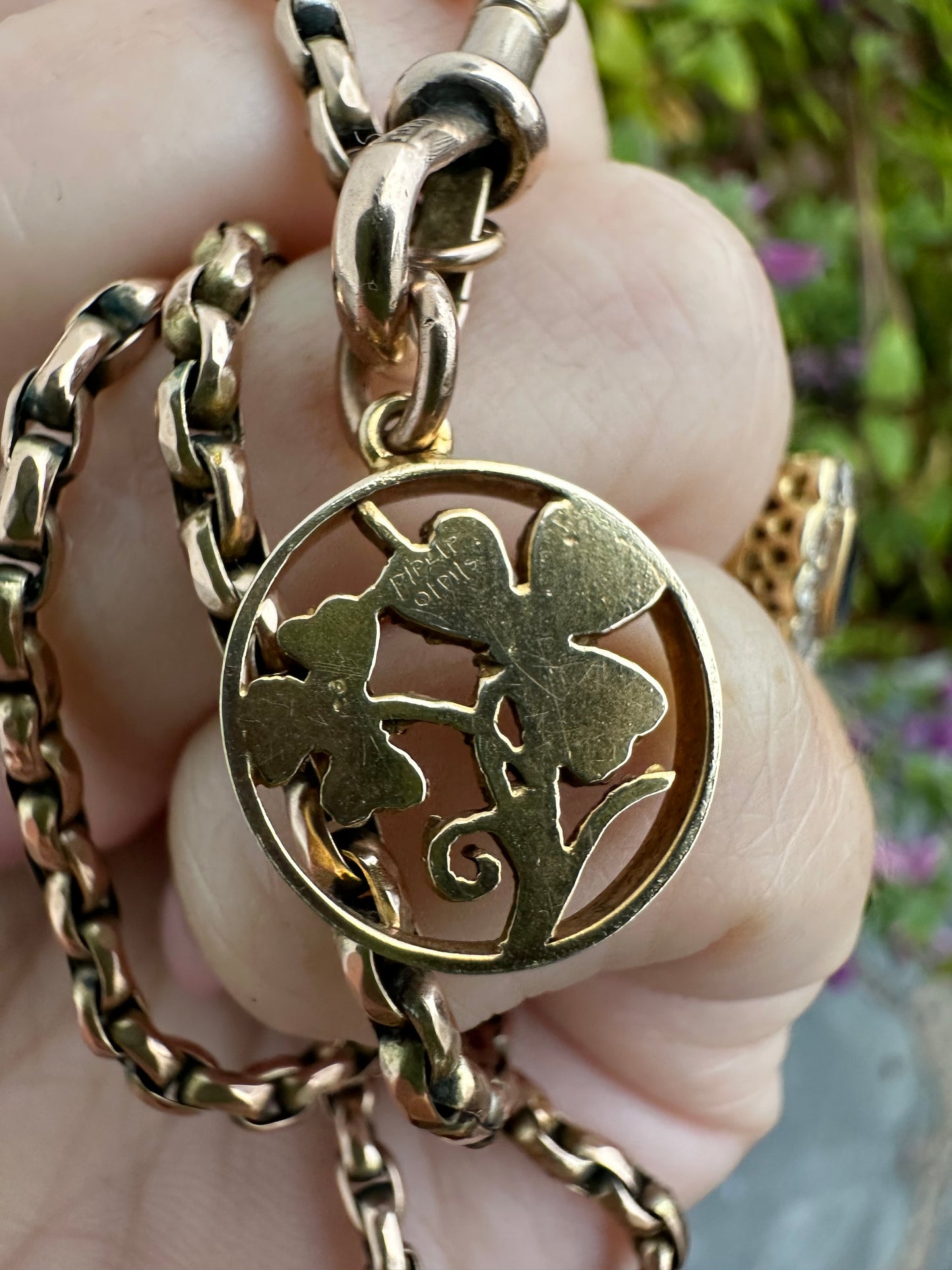 Vintage 9ct gold Clover charm