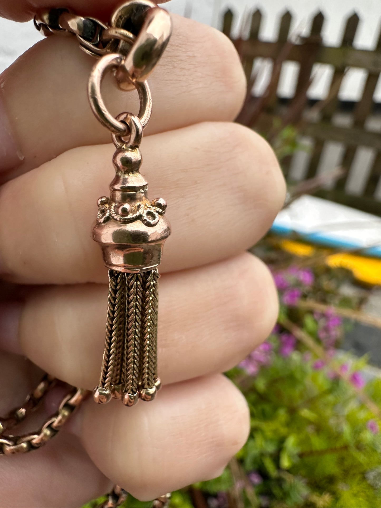 9ct Gold Victorian Etruscan Tassel charm
