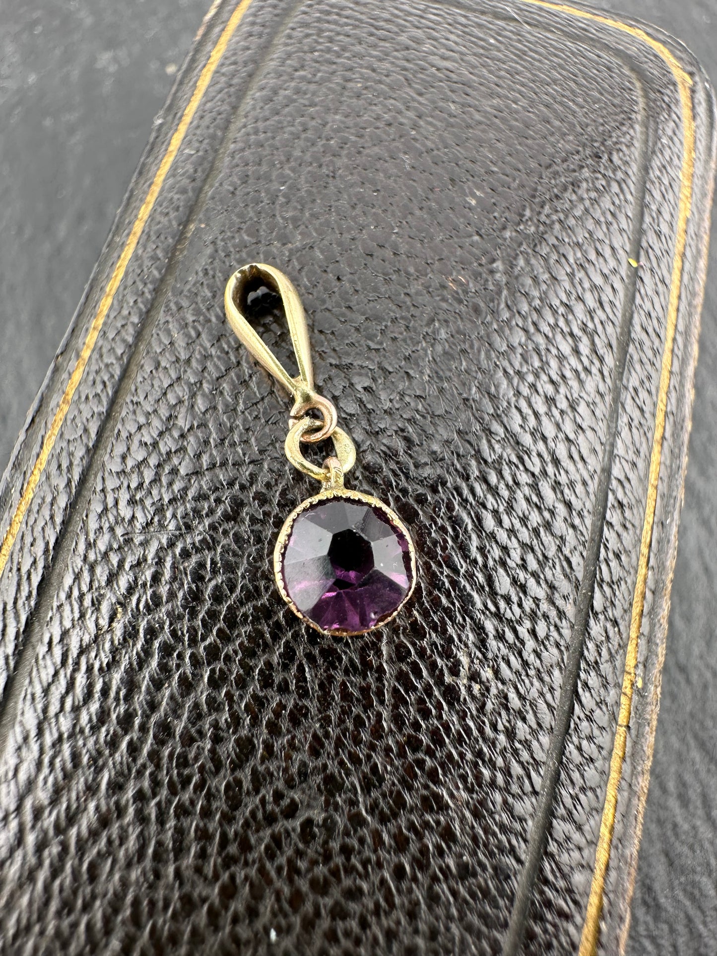 Edwardian 9ct Gold Amethyst charm