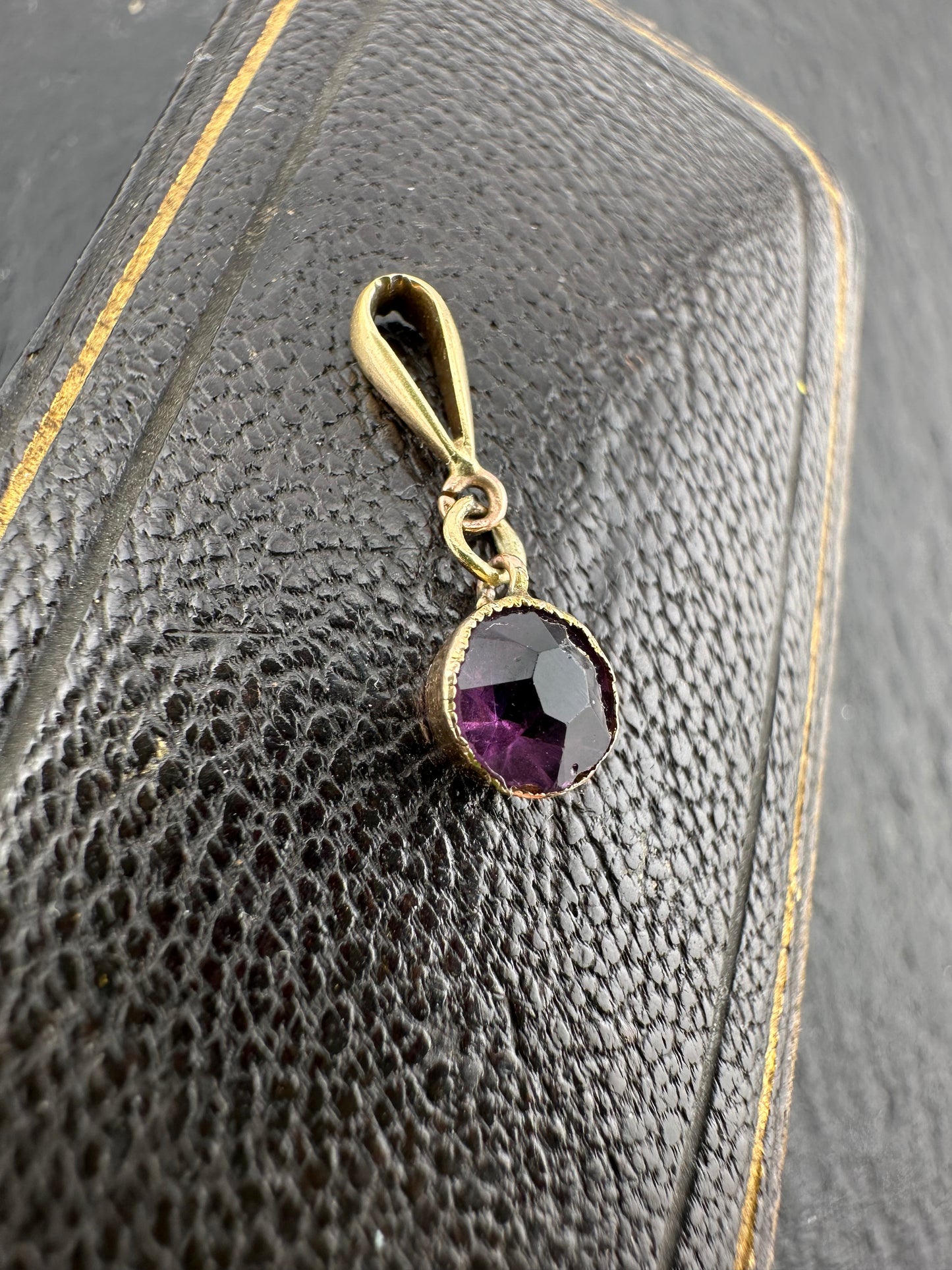 Edwardian 9ct Gold Amethyst charm