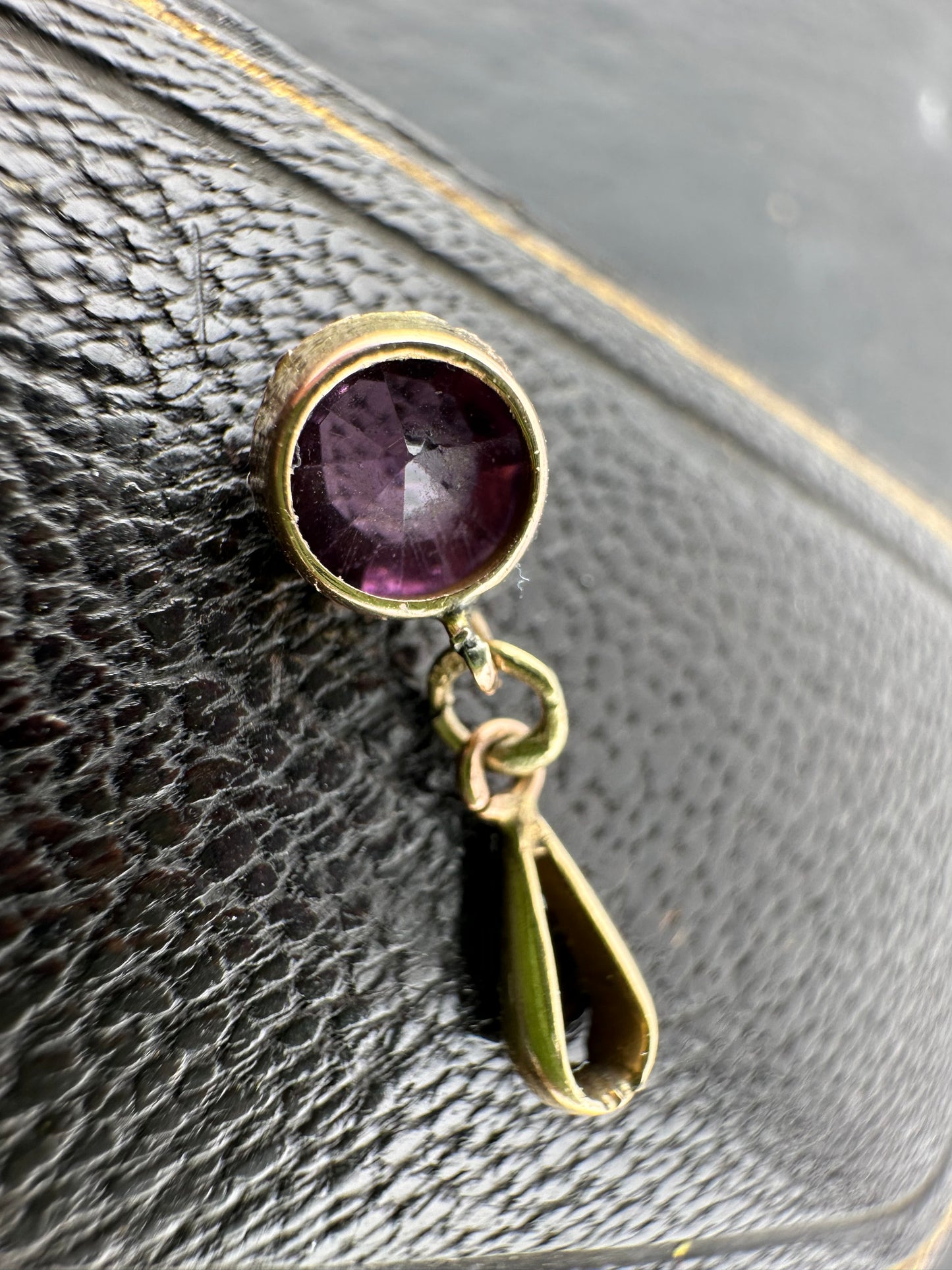 Edwardian 9ct Gold Amethyst charm