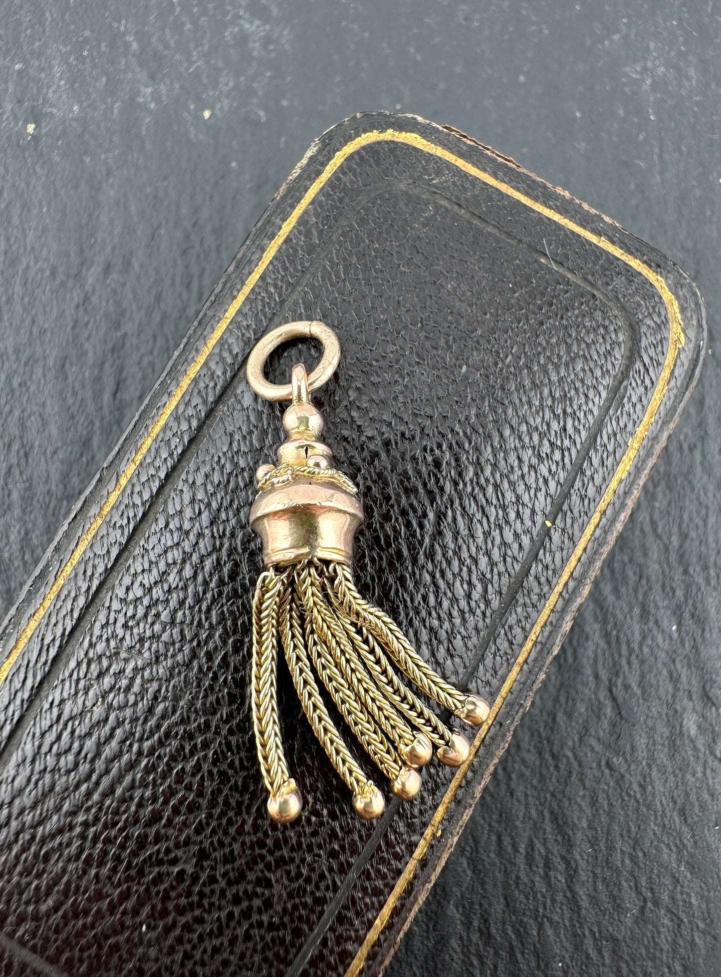 9ct Gold Victorian Etruscan Tassel charm