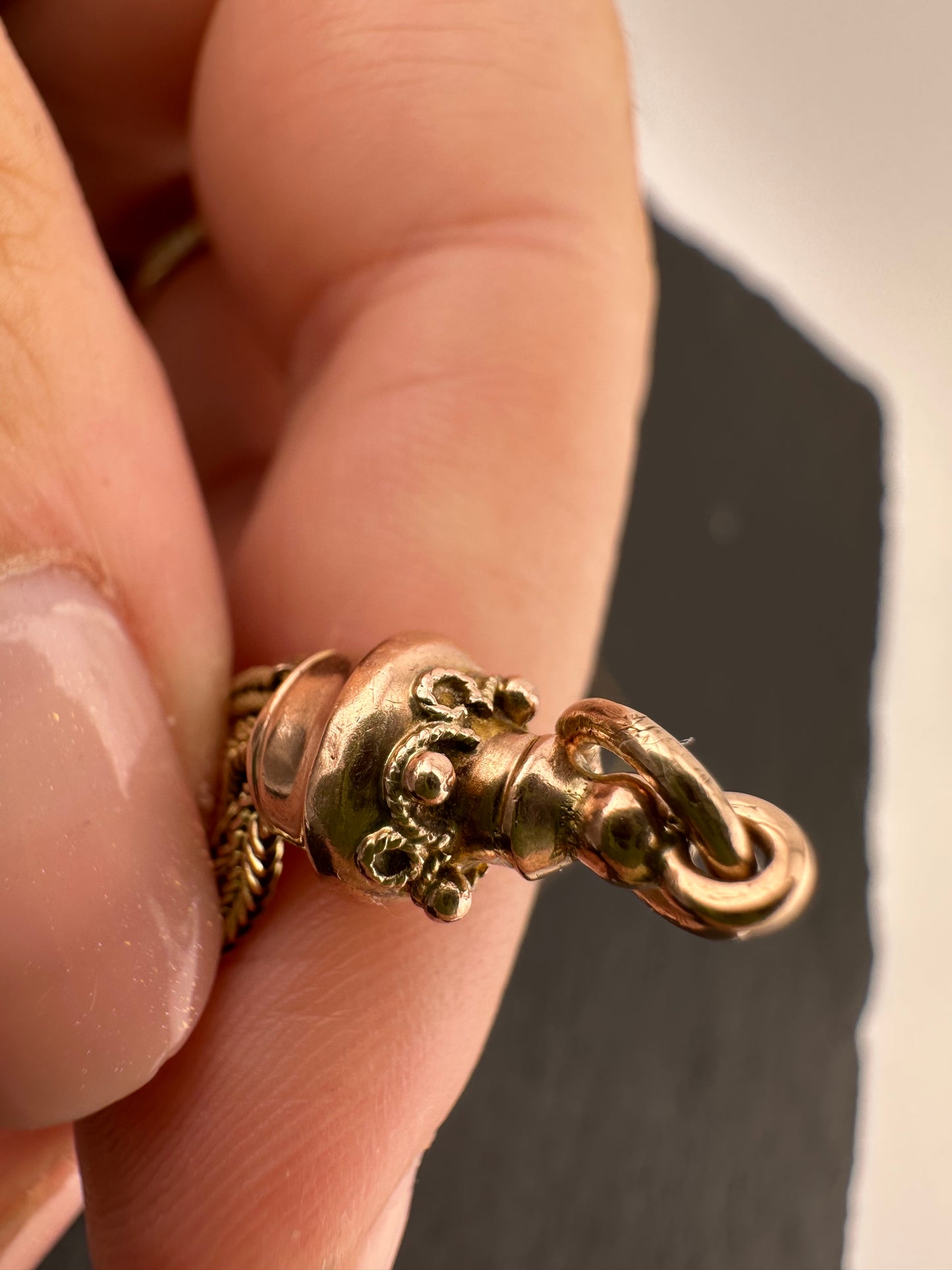 9ct Gold Victorian Etruscan Tassel charm