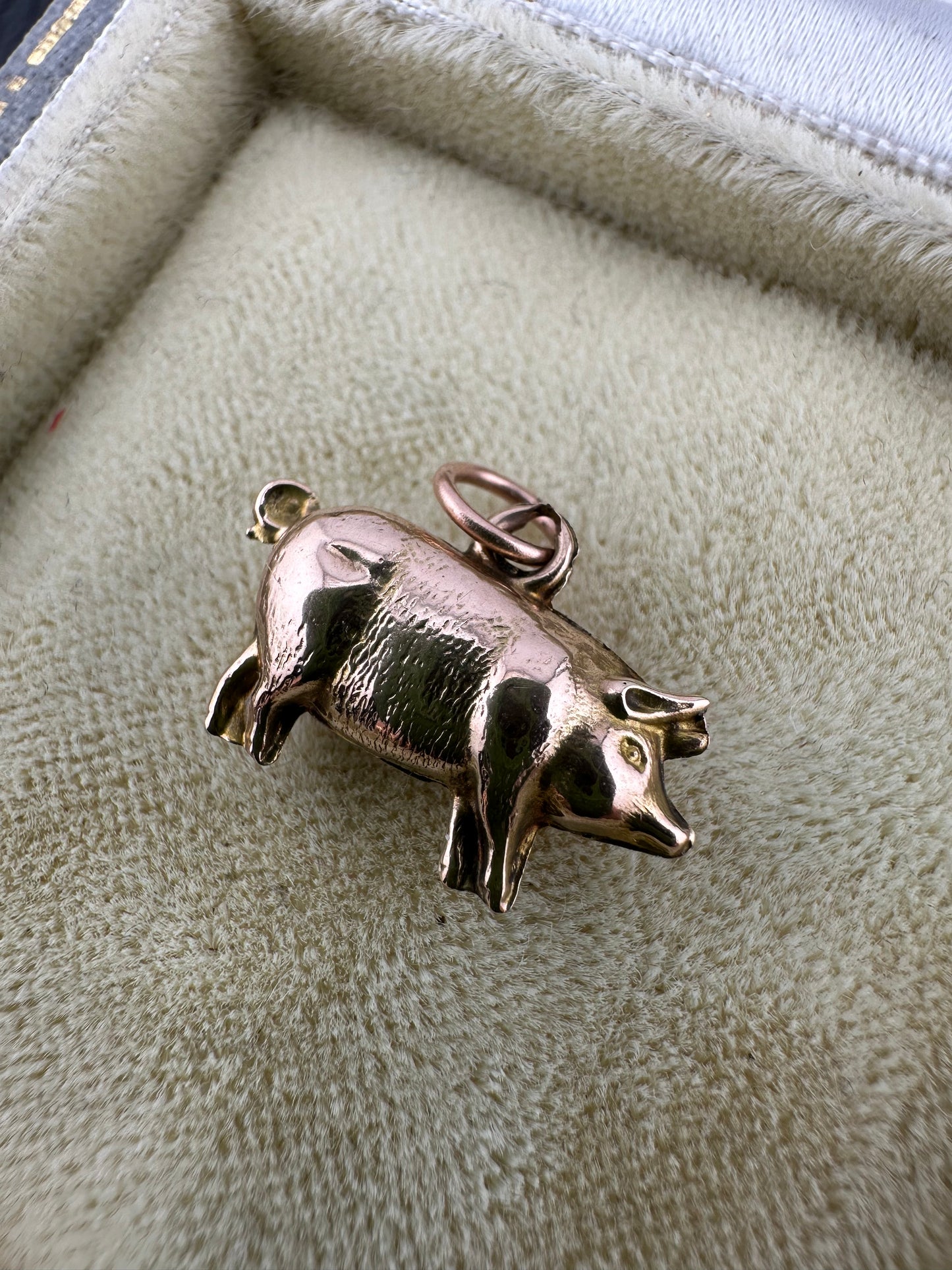 9ct Rose gold pig charm