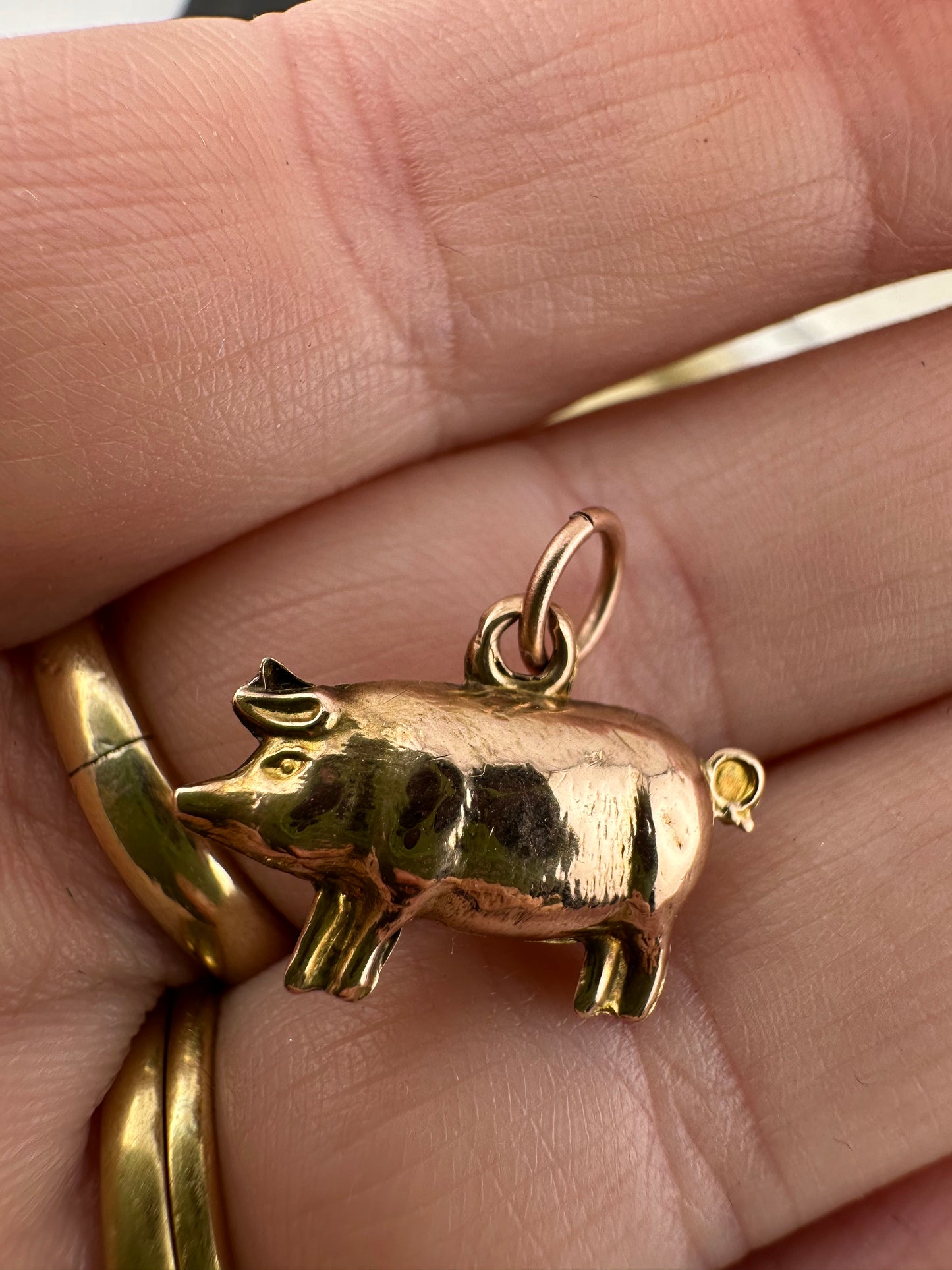 9ct Rose gold pig charm