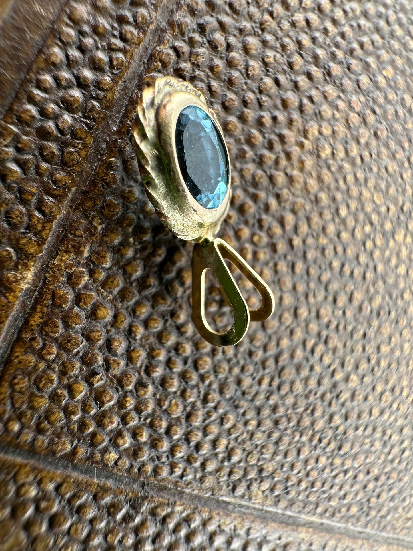 9ct Gold Topaz charm