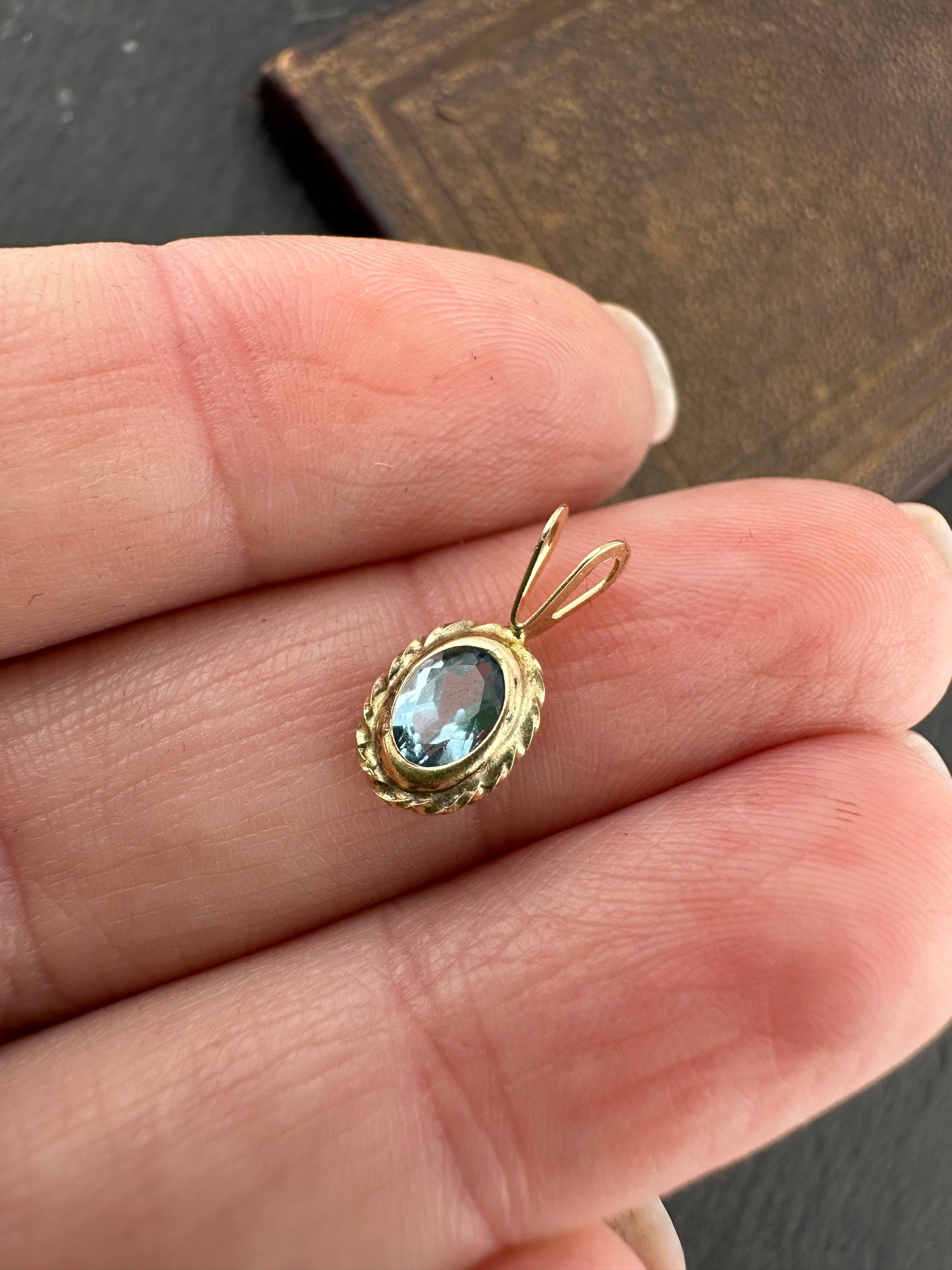 9ct Gold Topaz charm