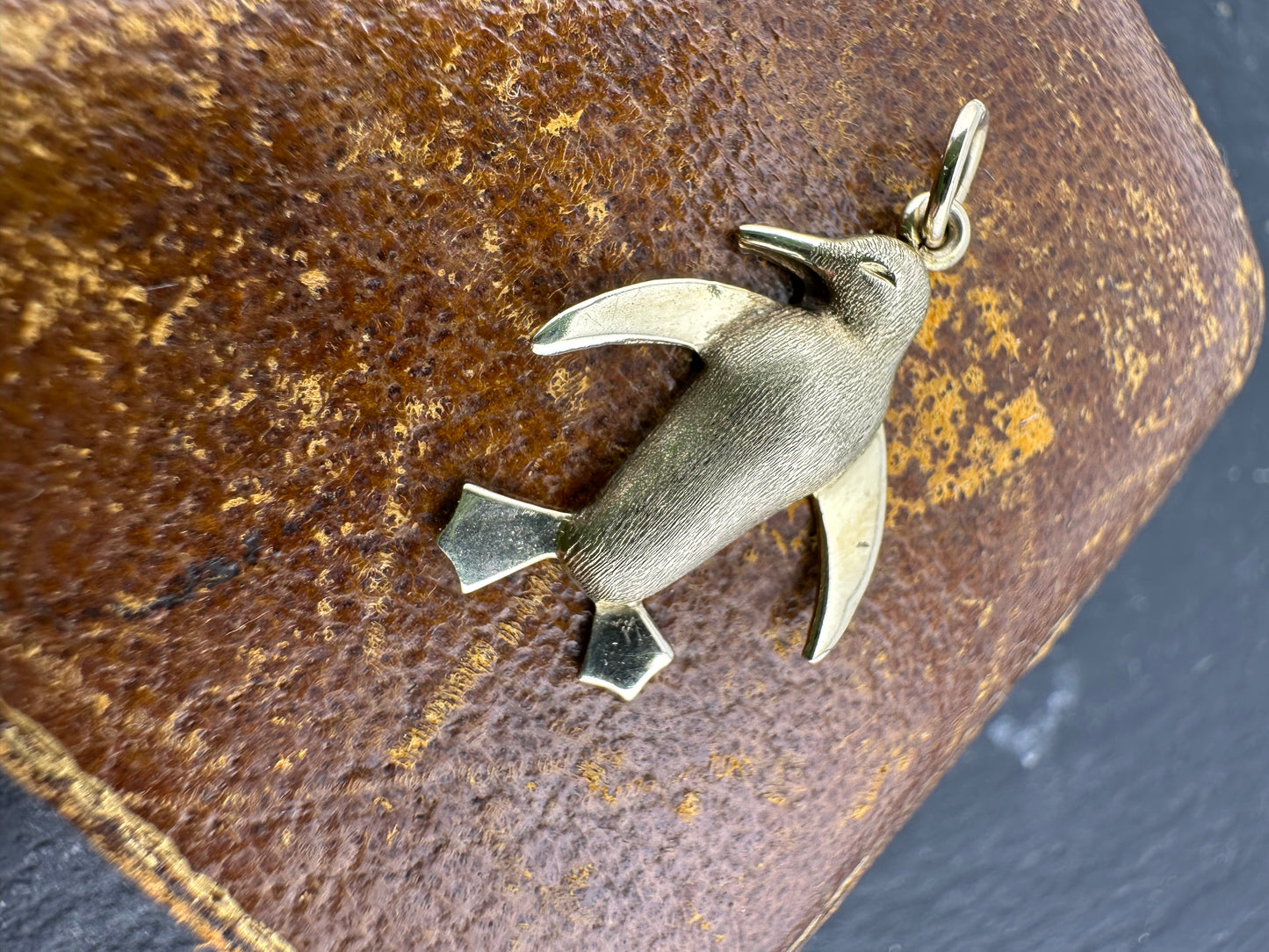 Vintage 9ct Penguin Charm