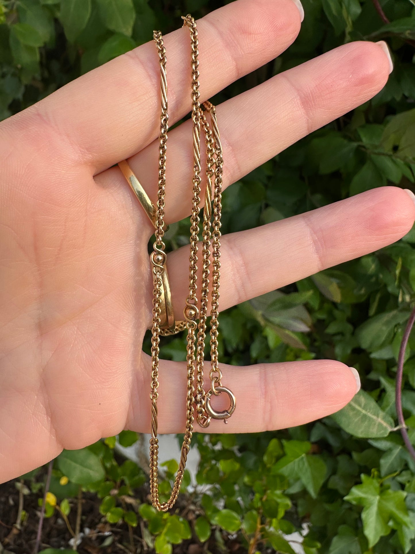 Antique 15ct Rose Gold Cable chain with Infinity Ball links and twisted bar links, plus a bolt clasp. 7.71g