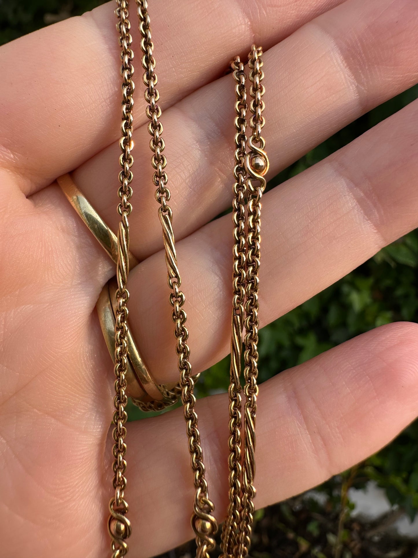 Antique 15ct Rose Gold Cable chain with Infinity Ball links and twisted bar links, plus a bolt clasp. 7.71g