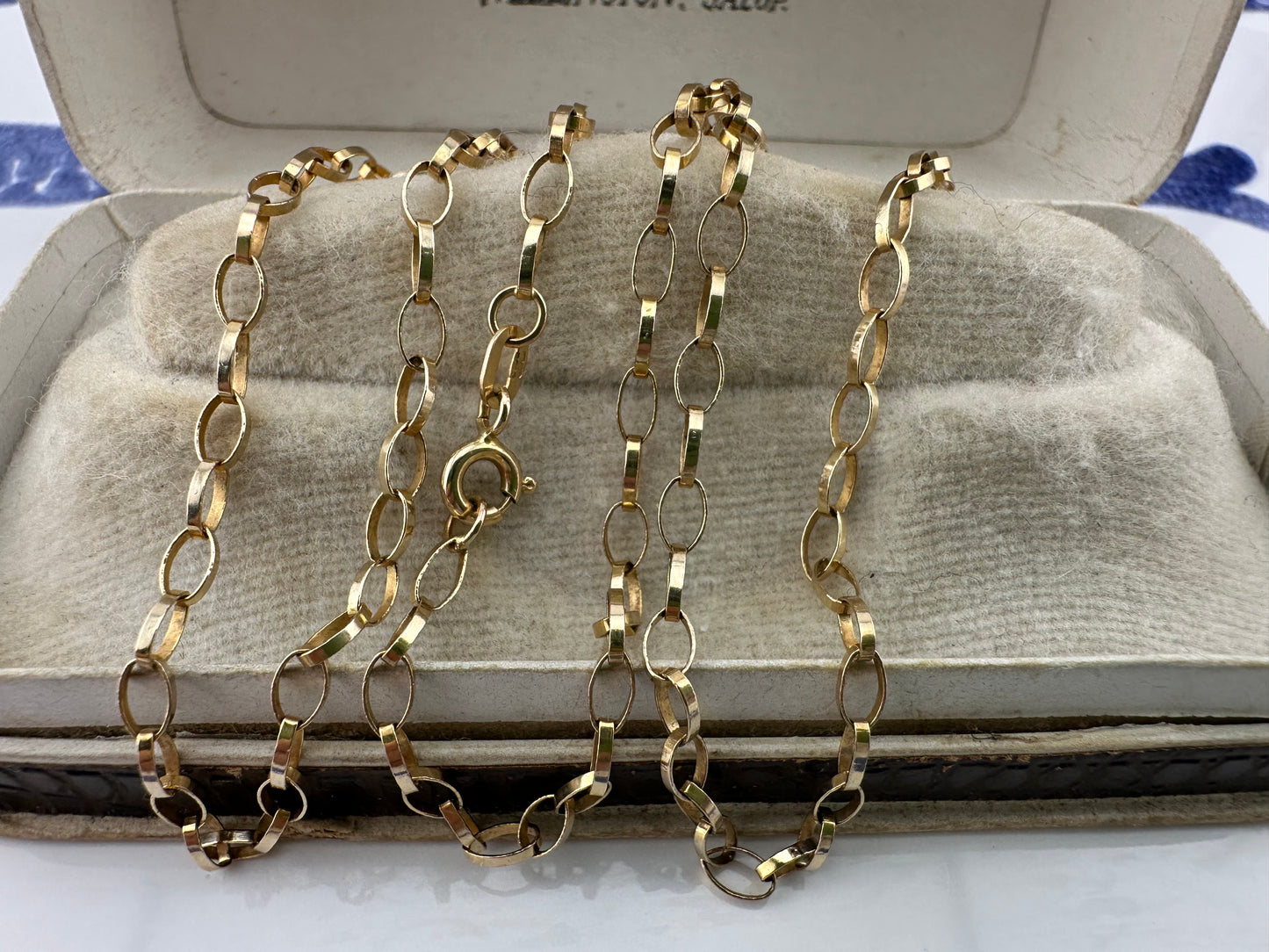 Vintage 9ct Gold Oval Belcher chain