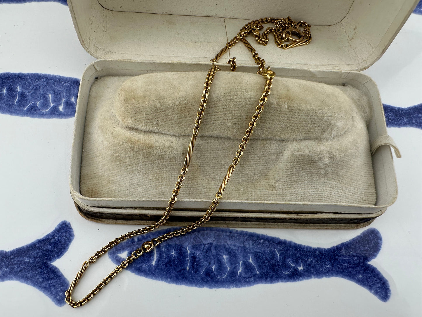 Antique 15ct Rose Gold Cable chain with Infinity Ball links and twisted bar links, plus a bolt clasp. 7.71g