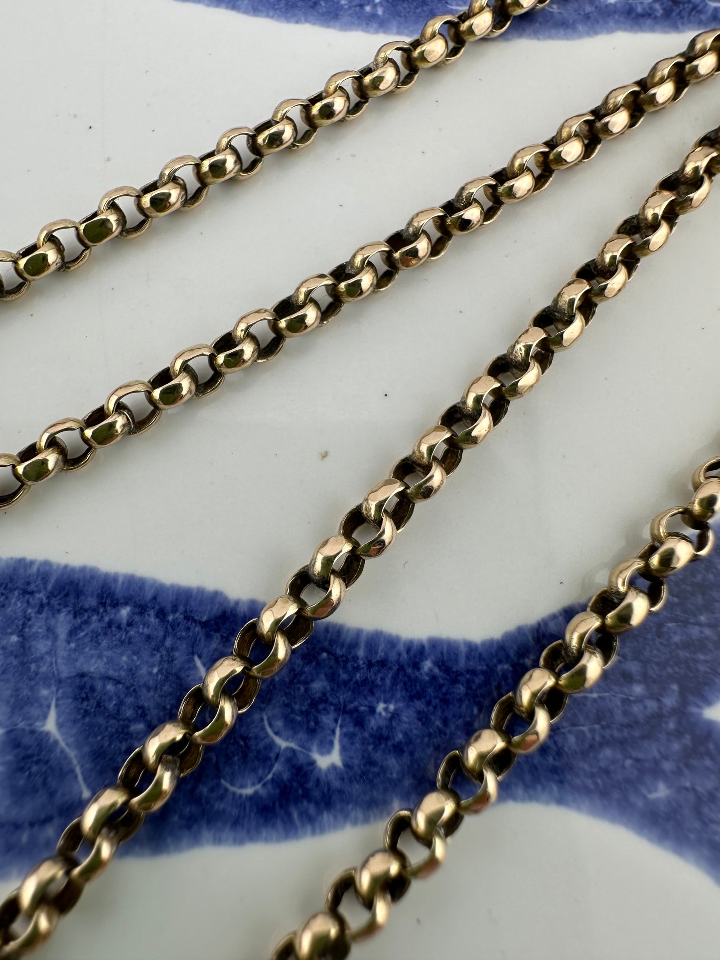 Antique 9ct Gold slightly faceted Belcher chain