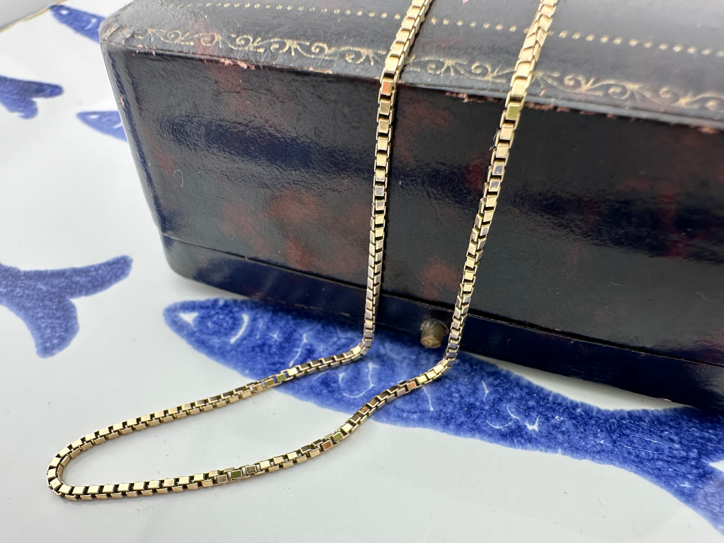Vintage 9ct Yellow Gold Box chain