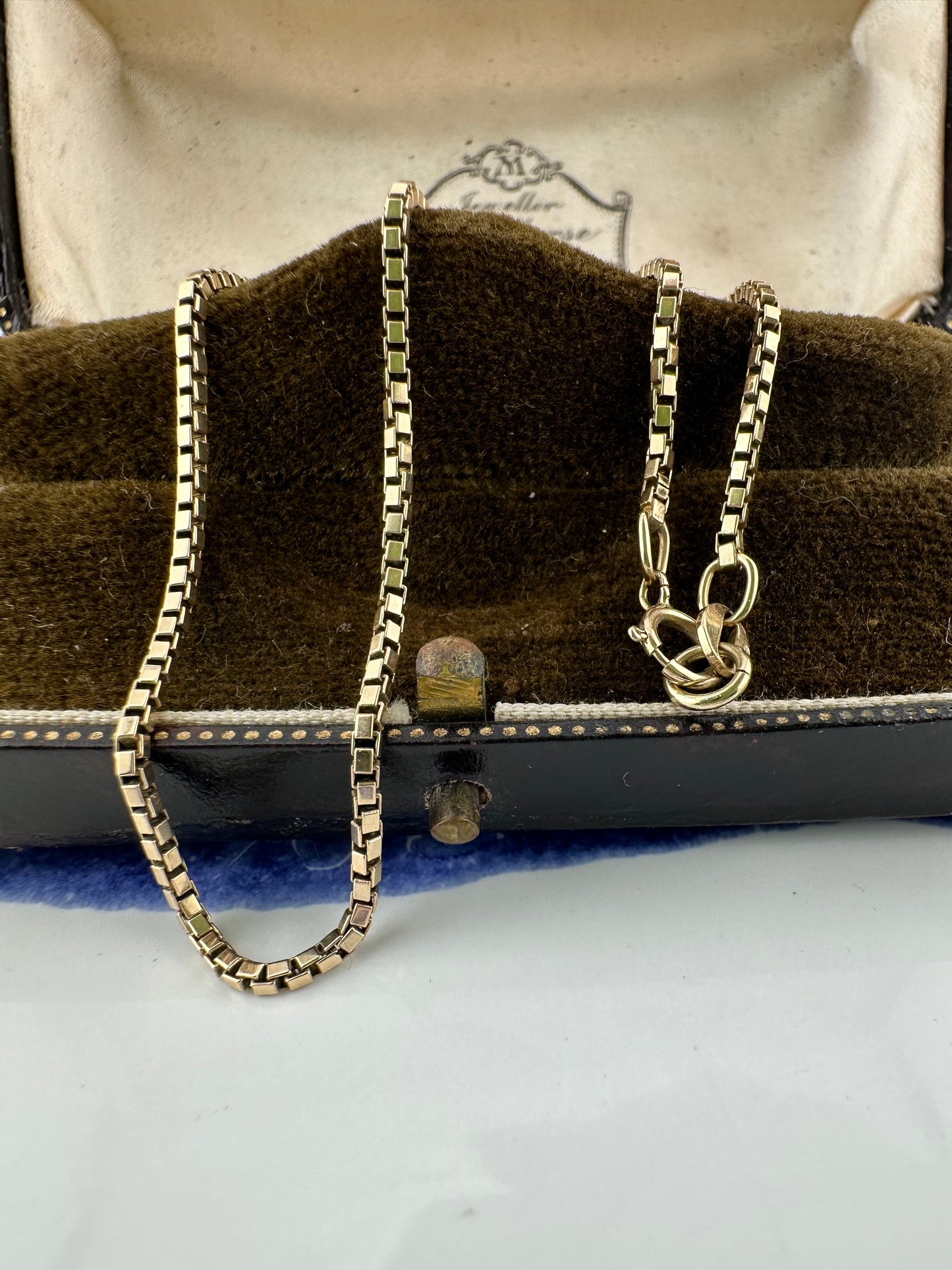 Vintage 9ct Yellow Gold Box chain
