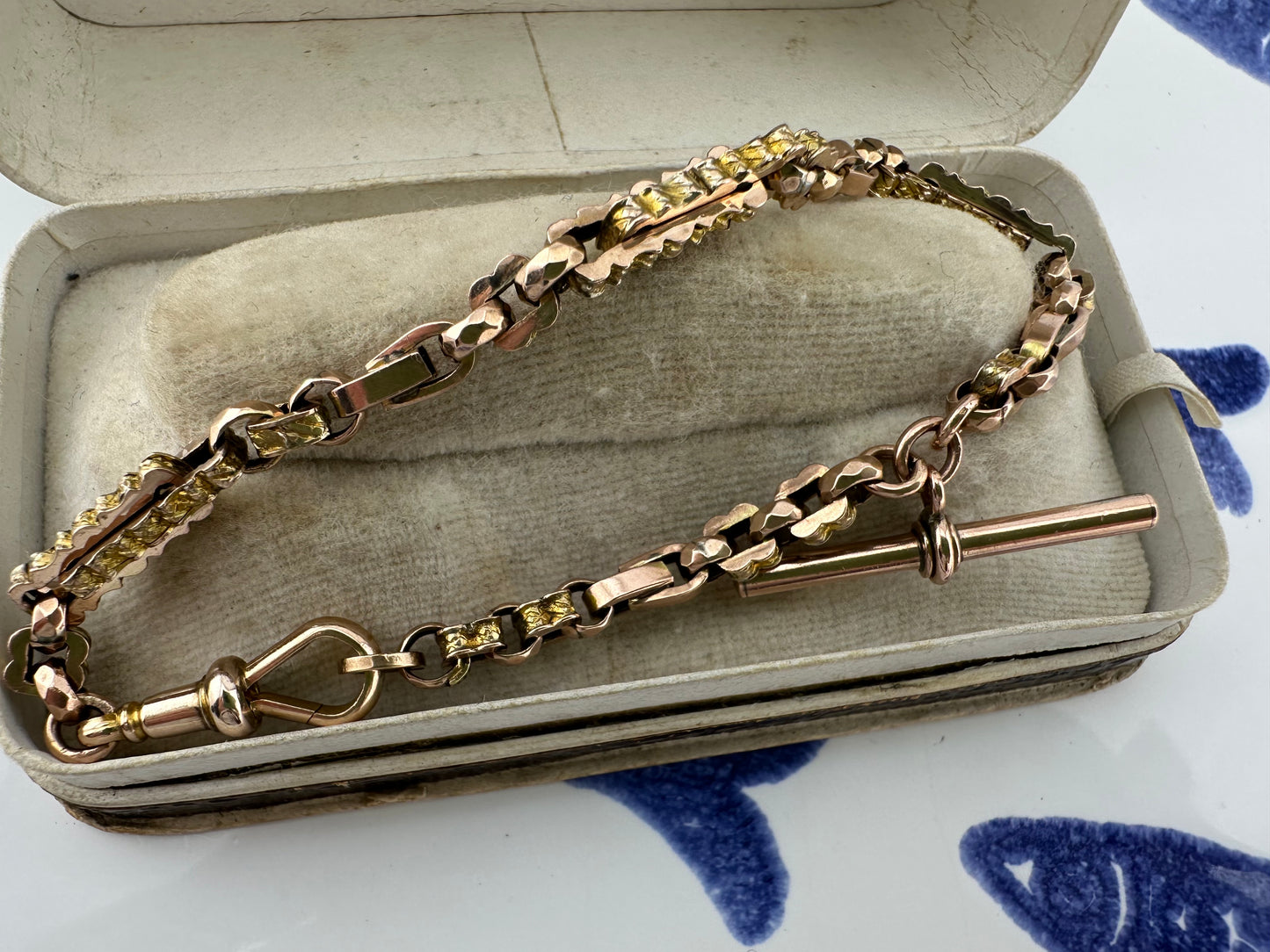 Antique 9ct Rose Gold fancy link bracelet with dog clip & t- bar