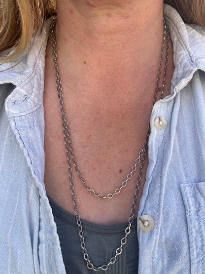 French 800 Silver Lozenge link Long Guard chain