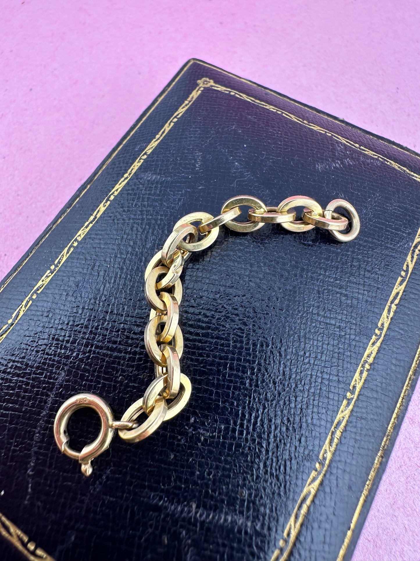 Vintage 18ct Gold Cable extender with Original Spring clasp