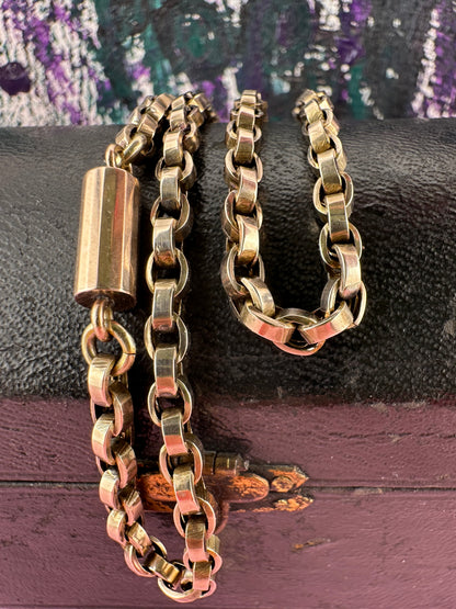Antique 9ct Gold Flat edged belcher with faceted barrel clasp
