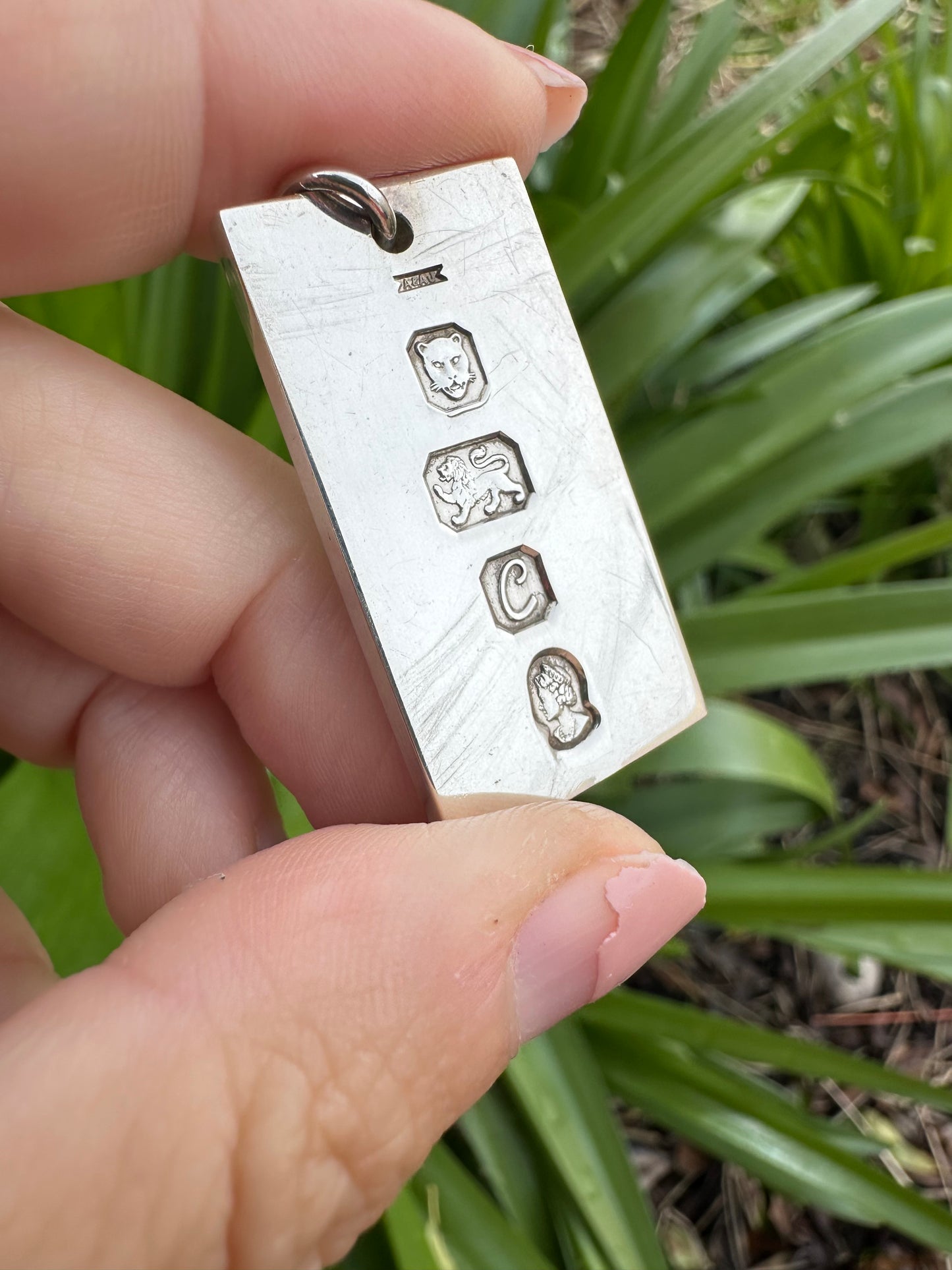 Silver Ingot Pendant, Queen Elizabeth II Silver Jubilee, 1977