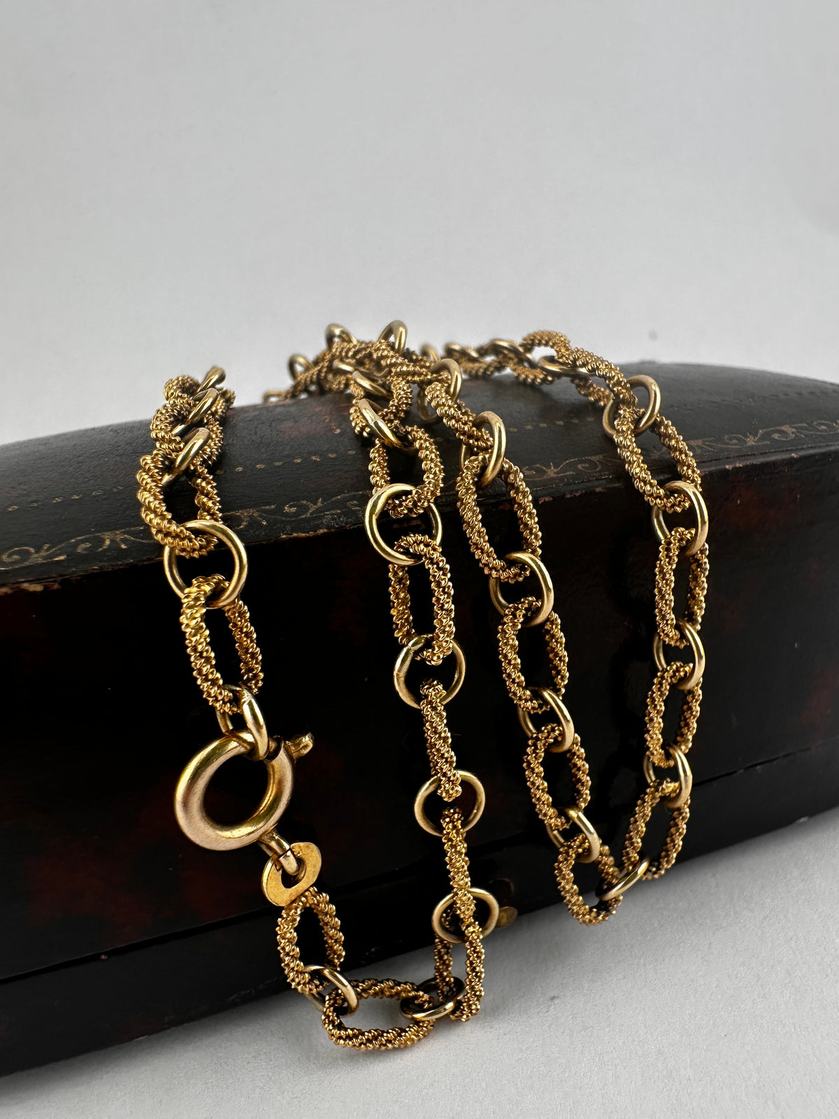 Vintage 9ct Gold Textured Cable Chain