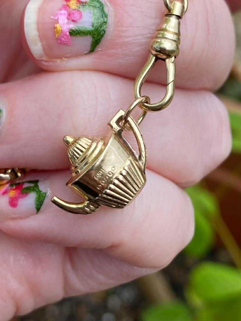 Vintage 9ct Gold Teapot charm