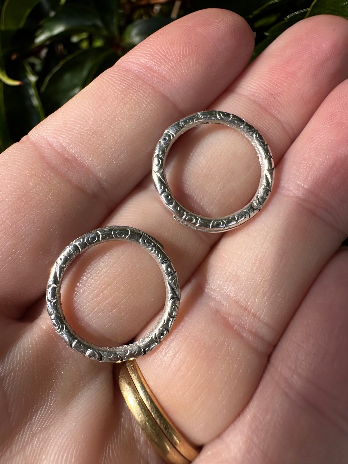Sterling Silver Carved Split ring x2
