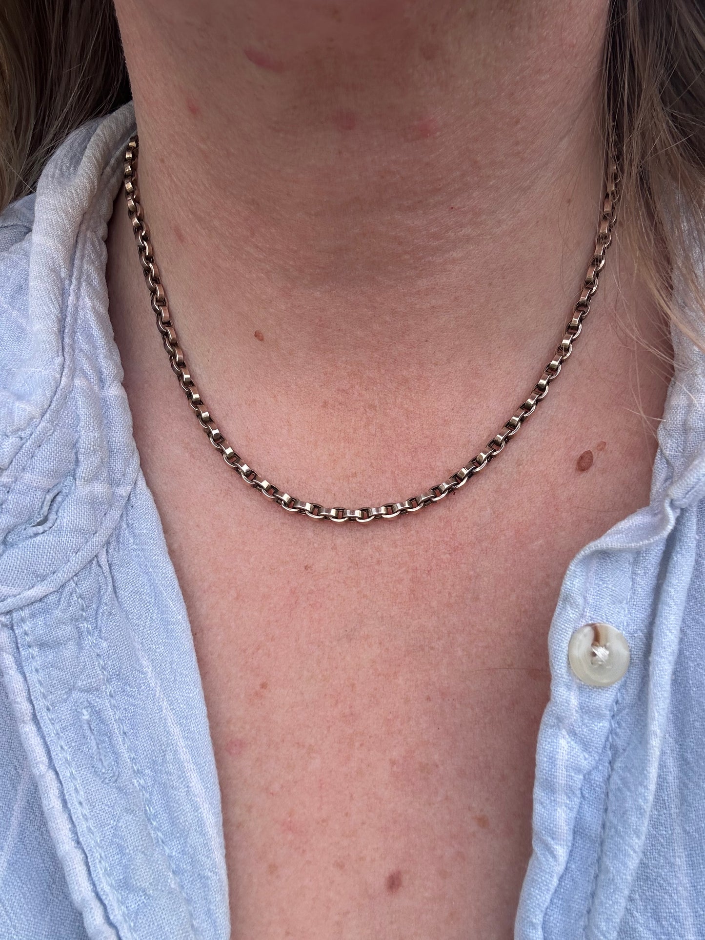 Antique 9ct Gold Flat edged belcher with faceted barrel clasp