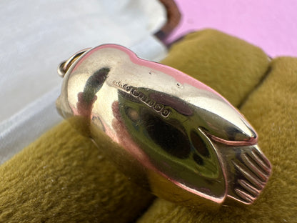 Vintage 9ct Gold Owl charm with green past eyes