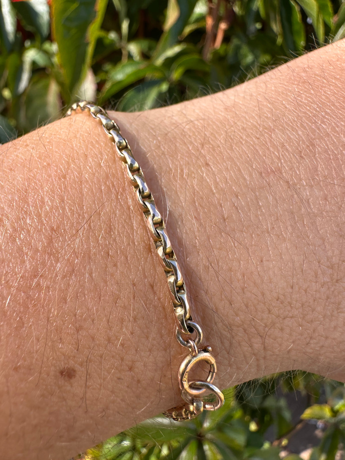 Antique 9ct Peachy Gold Oval Belcher Bracelet with bolt clasp