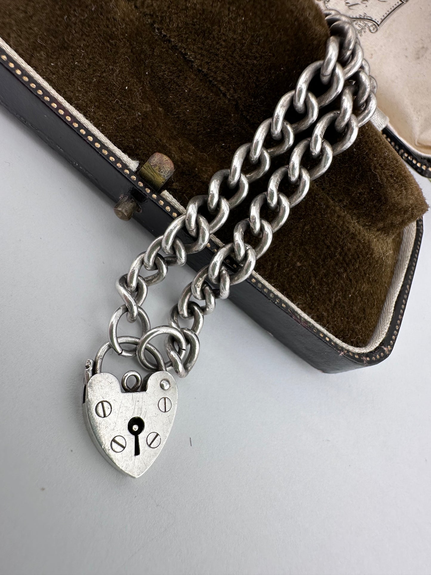 Sterling Silver Curb bracelet with heart padlock