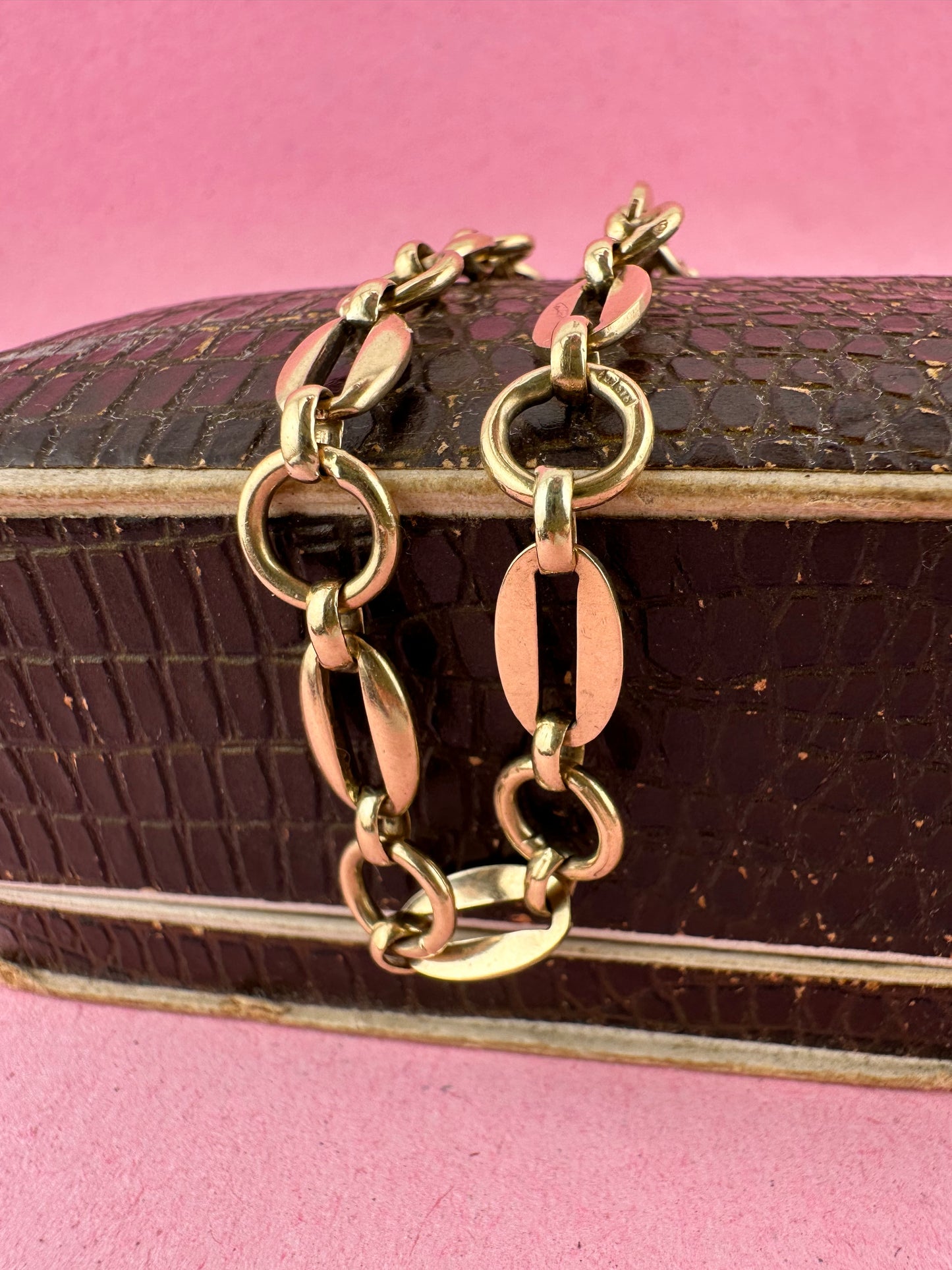 Vintage 9ct Oval and round link bracelet