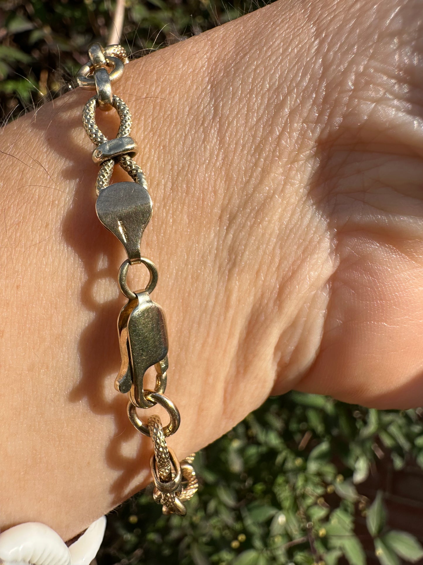 Vintage textured infinity link bracelet