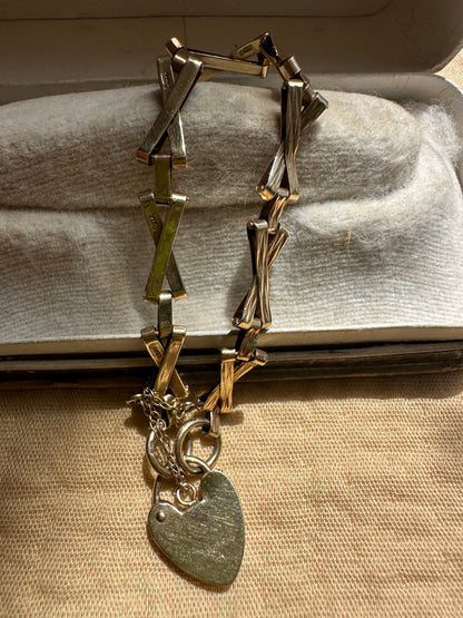 Vintage X ‘Kiss’ Gate Bracelet with patterned heart padlock