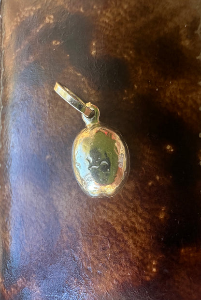 9ct gold Coffee Bean charm