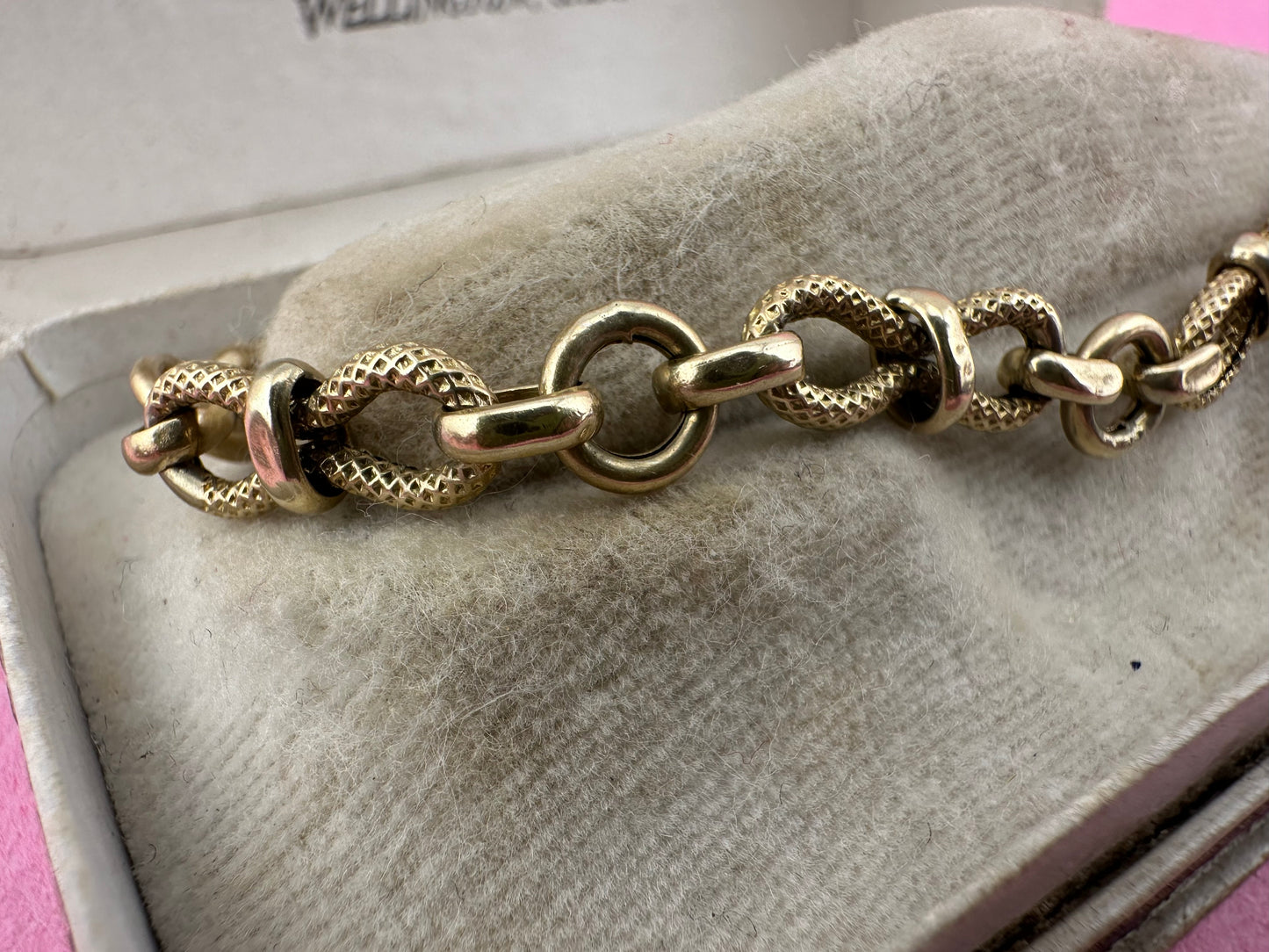Vintage textured infinity link bracelet