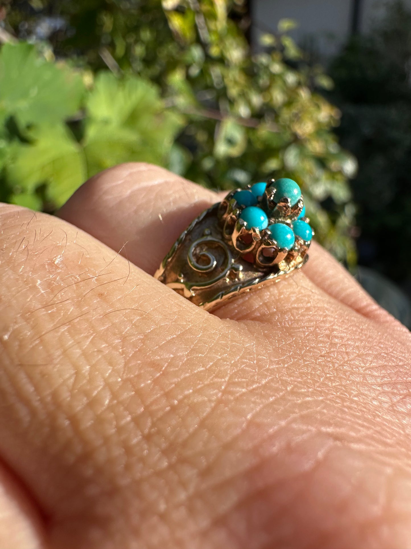Vintage 9ct Gold Turquoise ring