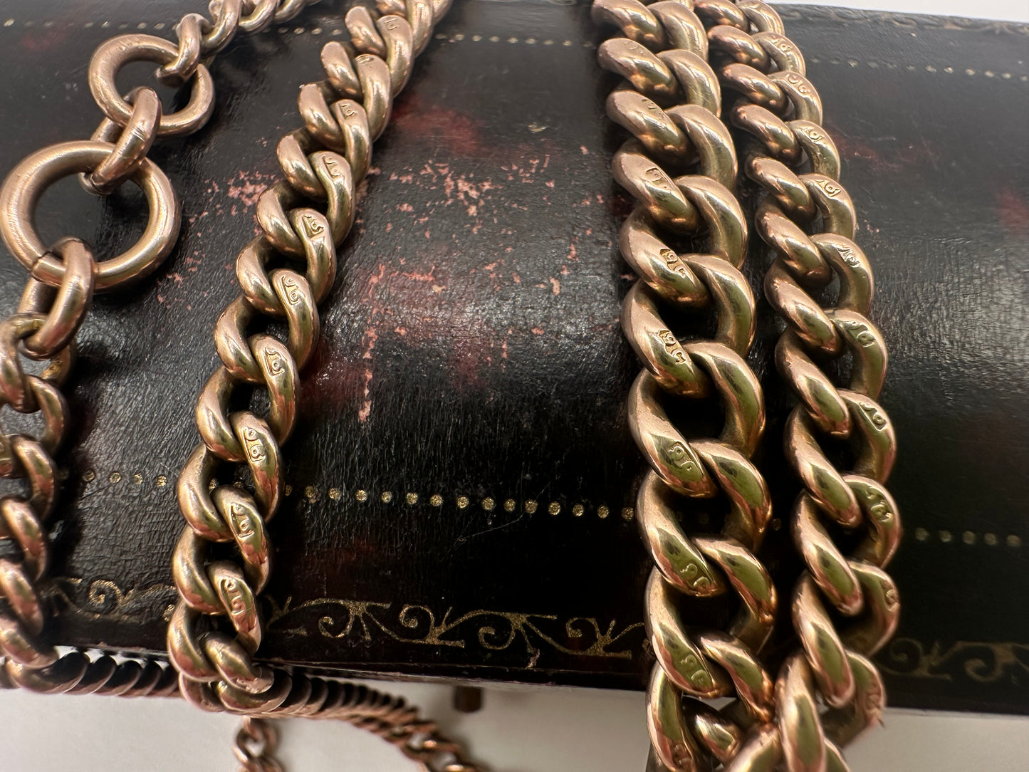 Antique 9ct Rose Gold Graduated curb Albert chain with double dog clips