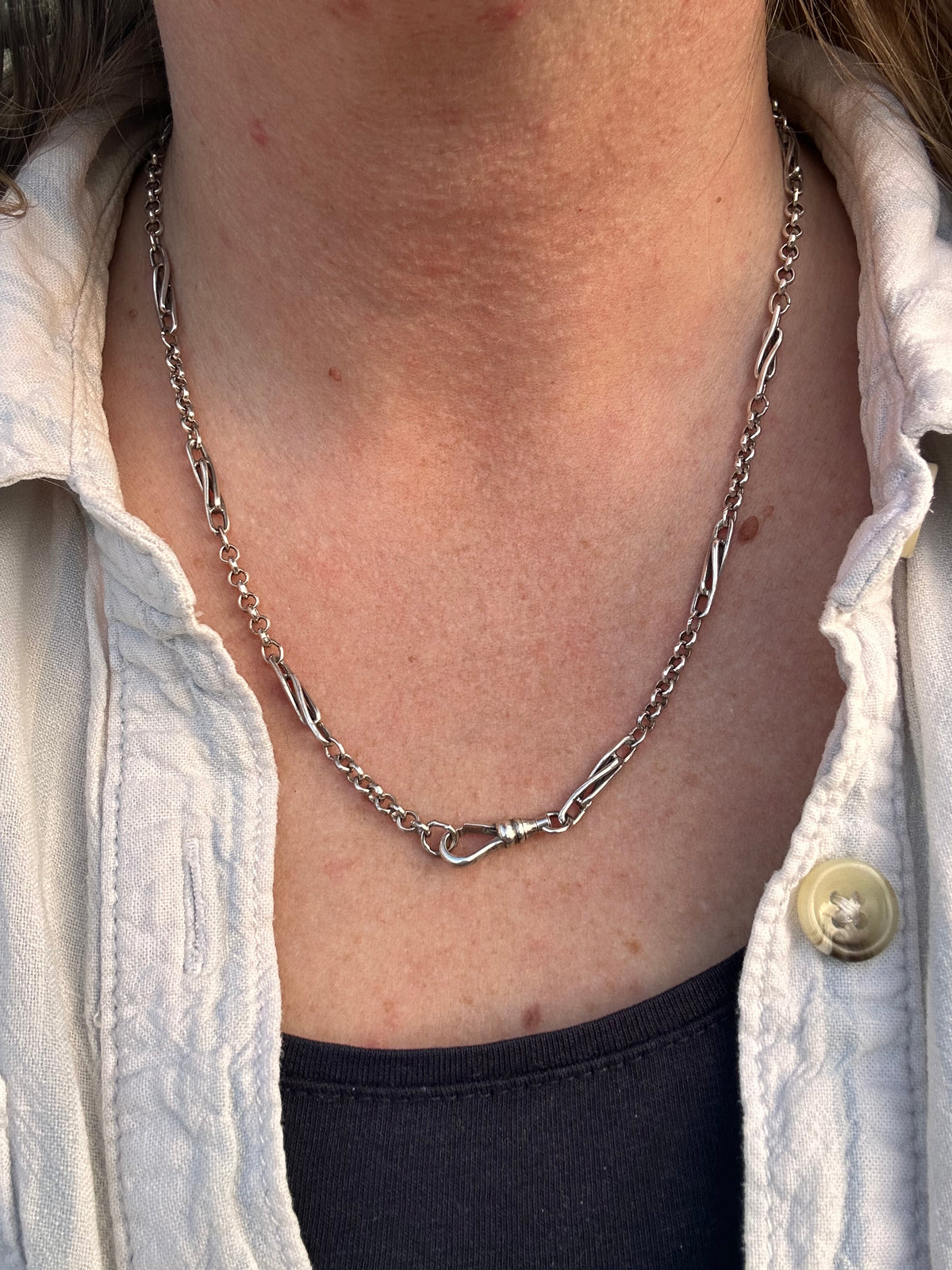 Vintage Sterling Silver Twist trombone & belcher chain with swivel dog clip