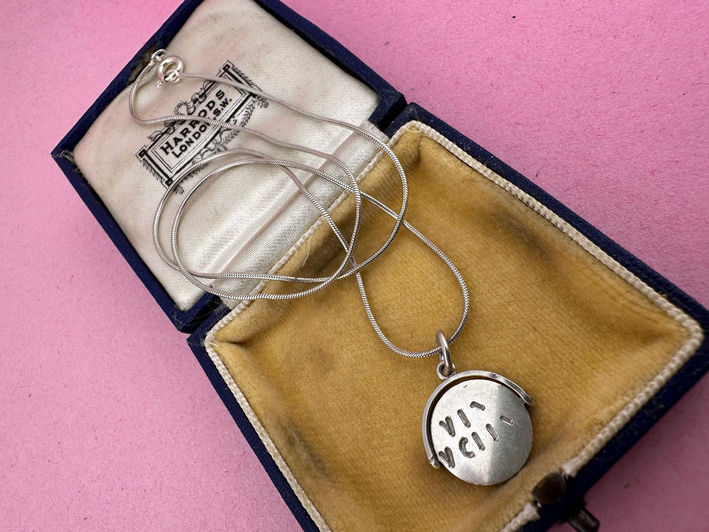 Sterling Silver ‘Why Worry’ Spinner on snake chain